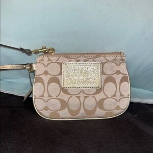 Coach Signature Poppy Beige Gold Wristlet Pouch Wallet